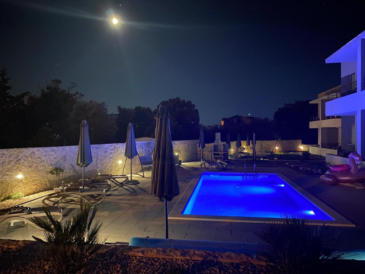 1Oak Rentals Vir Exterior foto