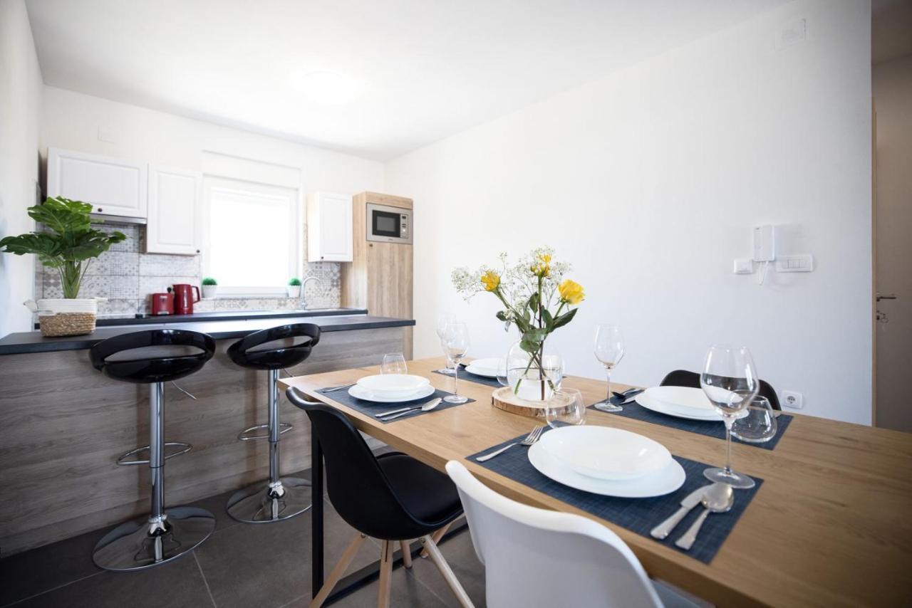 1Oak Rentals Vir Exterior foto